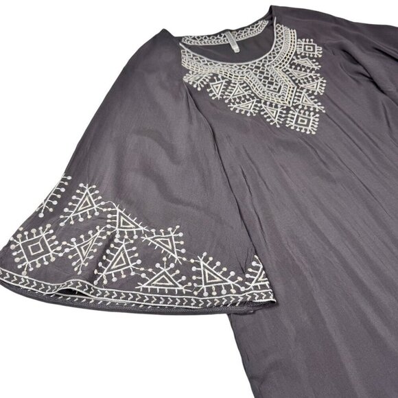 NWOT Monoreno Boho Mini Dress Sz.M Gray Embroidered Bell Sleeve Cottage Prairie - Picture 10 of 12
